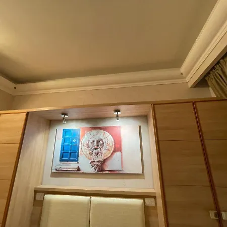 Spqr Suite